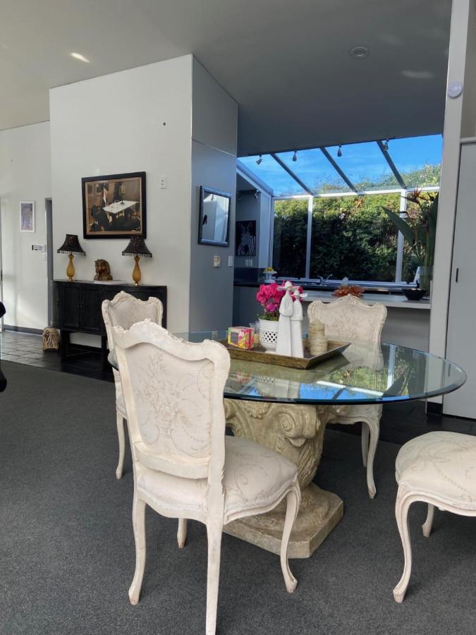 Maison Blue - Chic Inner City Townhouse Napier Exterior photo